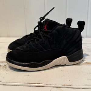 Nike Air Jordan 12 Retro Reverse Taxi Kids Black Sneakers Size 9